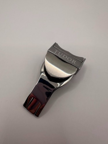 18mm tudor black bay - 18mm,